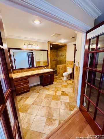 1705 Hickory, Floresville, TX 78114