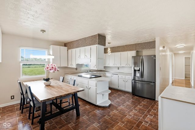 2915 N Mitthoefer Road, Indianapolis, IN 46229