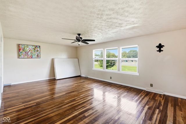 2915 N Mitthoefer Road, Indianapolis, IN 46229