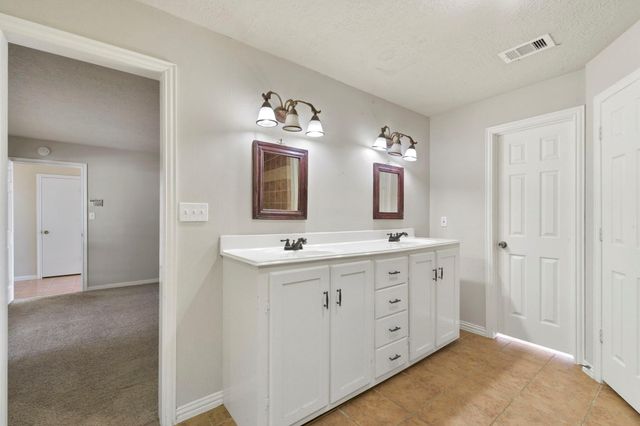 2730 Blue Glen Lane, Houston, TX 77073