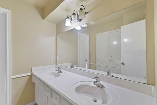 2730 Blue Glen Lane, Houston, TX 77073