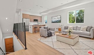 10842 Peach Grove Street, North Hollywood, CA 91601