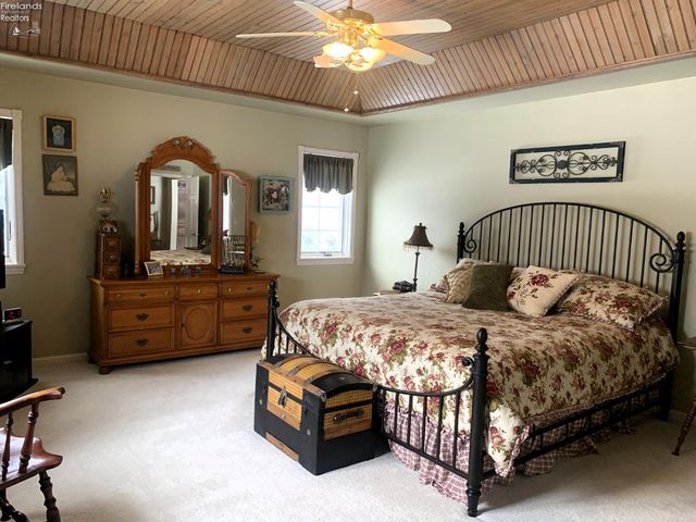 4308 River Road, Norwalk, OH 44857