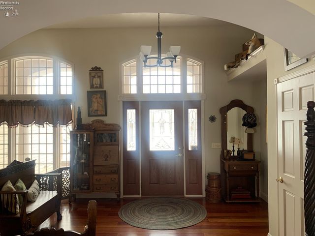 4308 River Road, Norwalk, OH 44857