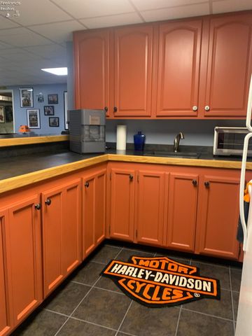 4308 River Road, Norwalk, OH 44857