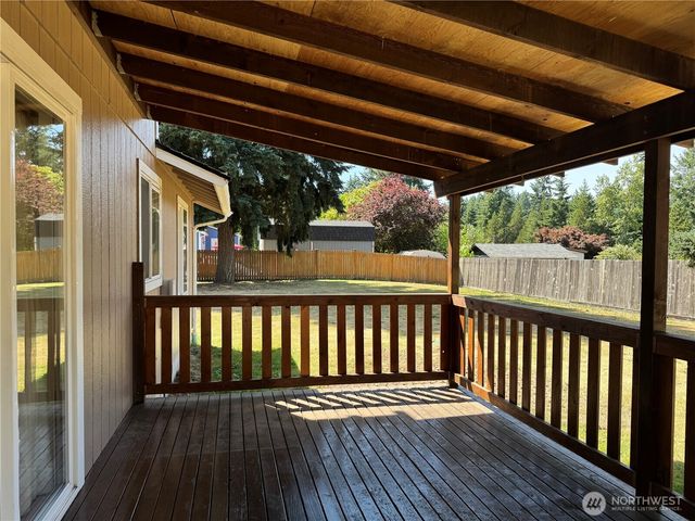 16322 83rd Court SE, Yelm, WA 98597