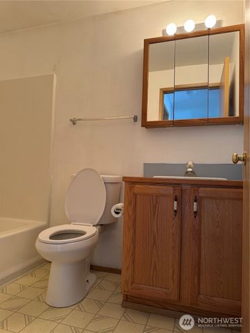 16322 83rd Court SE, Yelm, WA 98597