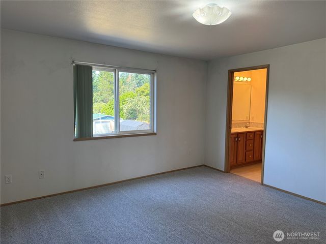 16322 83rd Court SE, Yelm, WA 98597
