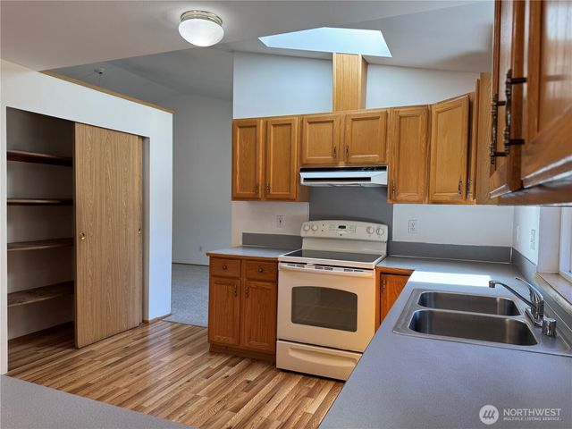 16322 83rd Court SE, Yelm, WA 98597