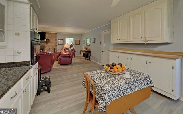 1398 Cleveland Mill Road, Hartwell, GA 30643