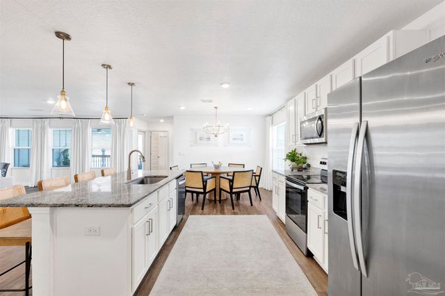 3869 James Stovall St, Pensacola, FL 32526