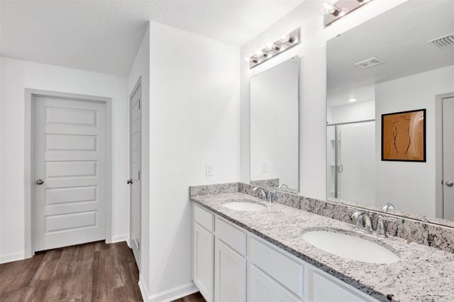 3869 James Stovall St, Pensacola, FL 32526