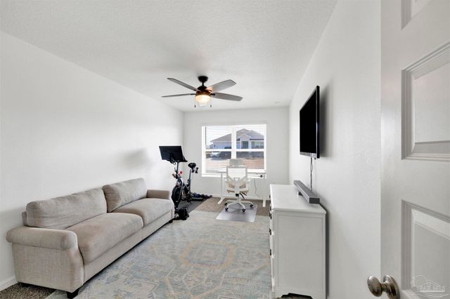 3869 James Stovall St, Pensacola, FL 32526