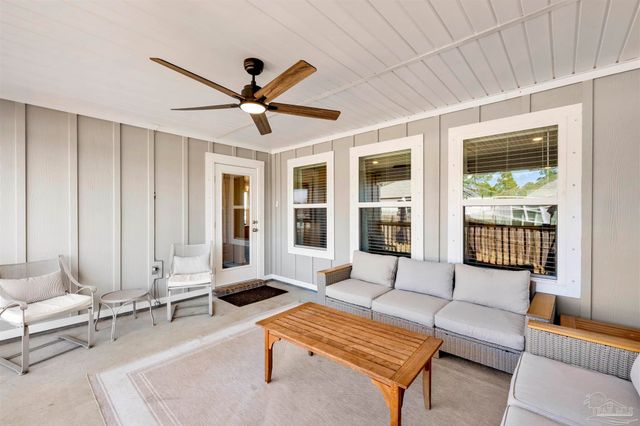 3869 James Stovall St, Pensacola, FL 32526