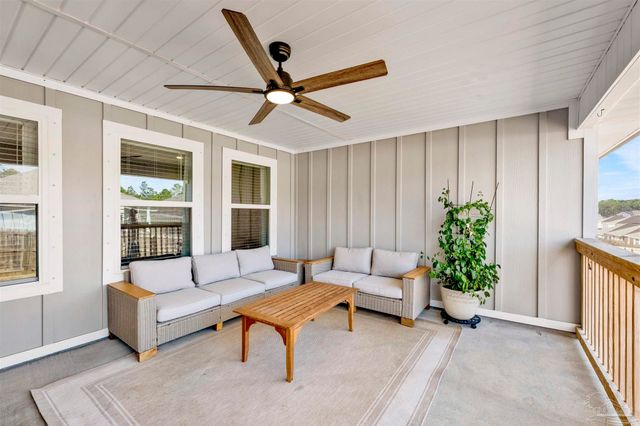 3869 James Stovall St, Pensacola, FL 32526