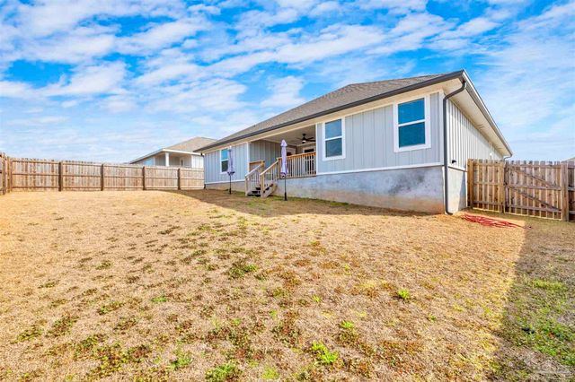 3869 James Stovall St, Pensacola, FL 32526