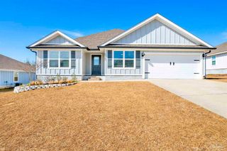 3869 James Stovall St, Pensacola, FL 32526