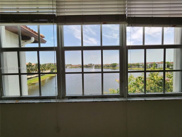 2813 SW 119th Way, Miramar, FL 33025