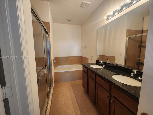 2813 SW 119th Way, Miramar, FL 33025