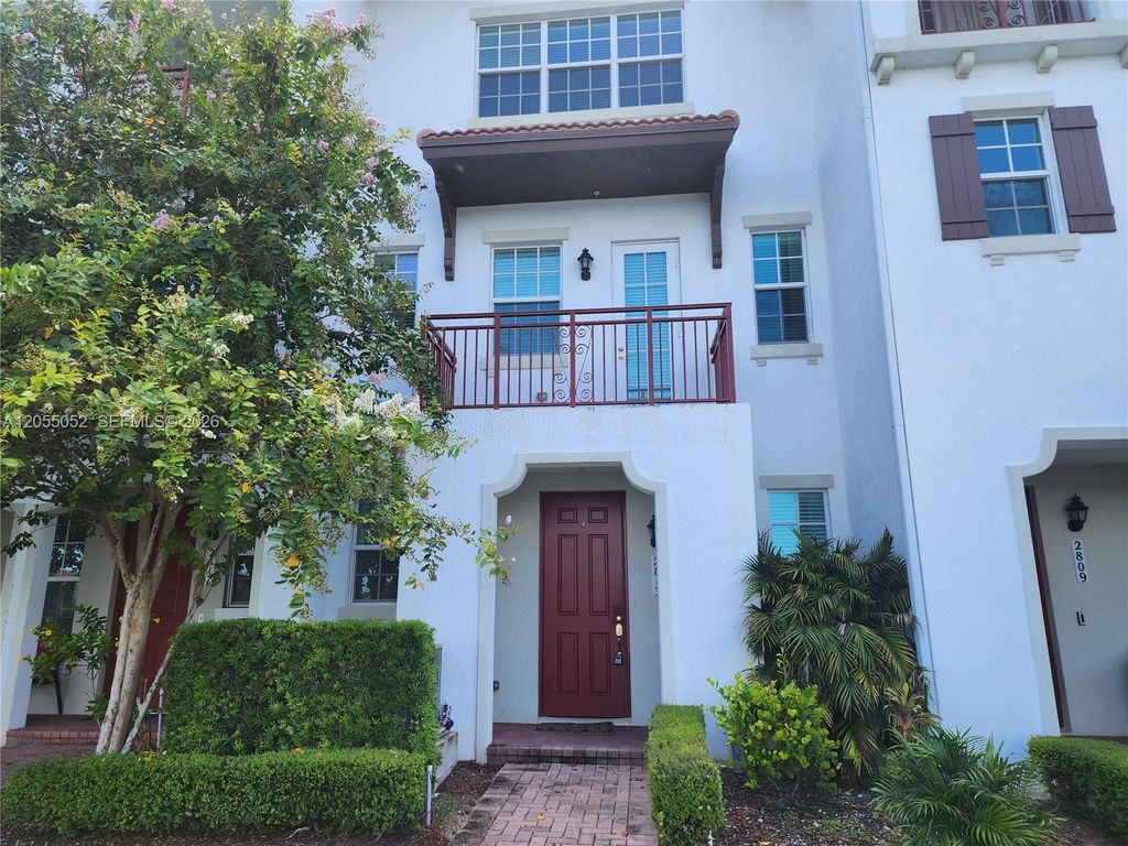 2813 SW 119th Way, Miramar, FL 33025