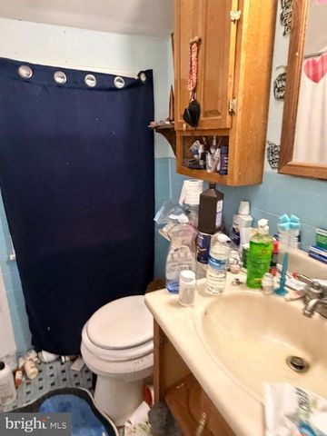 229 LUFF LN, Warminster, PA 18974
