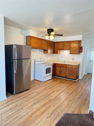 4192 Drouillard 4192 Drouillard, Lincoln Park, MI 48146