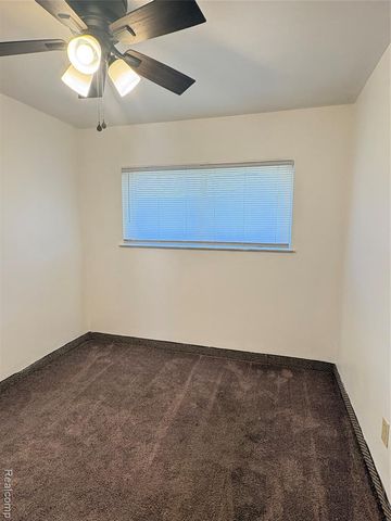 4192 Drouillard 4192 Drouillard, Lincoln Park, MI 48146