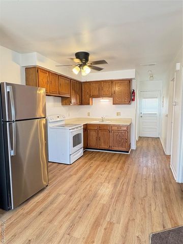 4192 Drouillard 4192 Drouillard, Lincoln Park, MI 48146