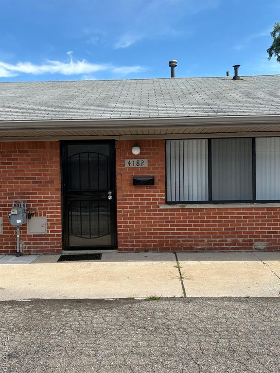 4192 Drouillard 4192 Drouillard, Lincoln Park, MI 48146