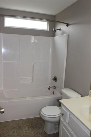 4708 Park Lane, Leavenworth, KS 66048