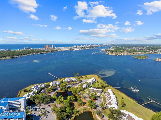 4271 Kingfish Lane 271, Panama City, FL 32408