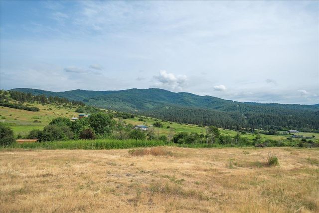 3615 S Molter Rd, Liberty Lake, WA 99019