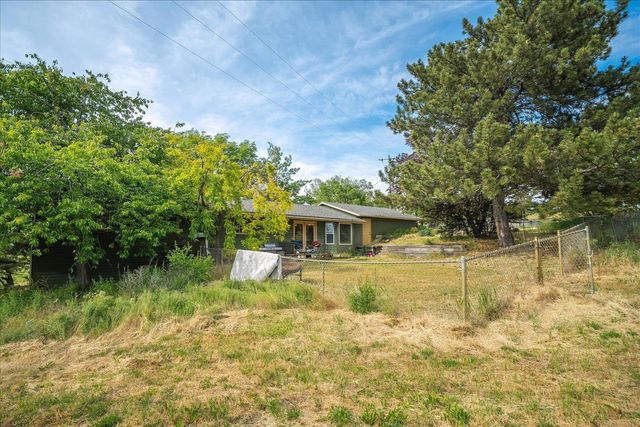 3615 S Molter Rd, Liberty Lake, WA 99019