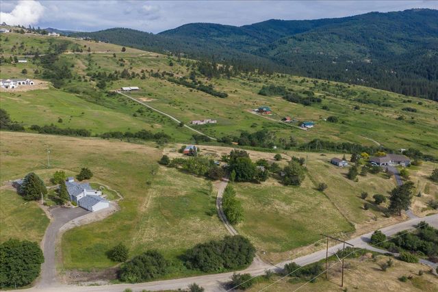 3615 S Molter Rd, Liberty Lake, WA 99019