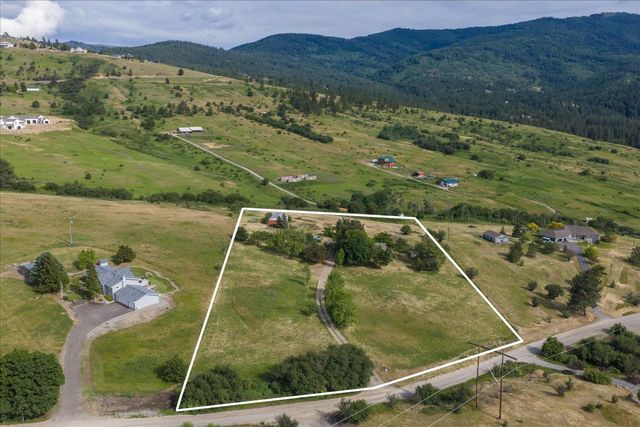 3615 S Molter Rd, Liberty Lake, WA 99019