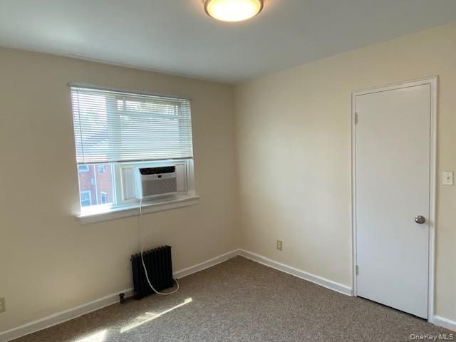 73-23 255th Street G-2, Glen Oaks, NY 11004