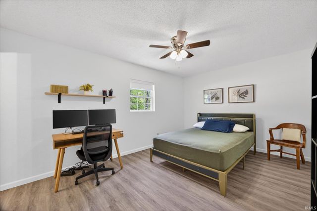 1012 W Acres Drive, Spencer, IN 47460