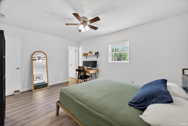 1012 W Acres Drive, Spencer, IN 47460
