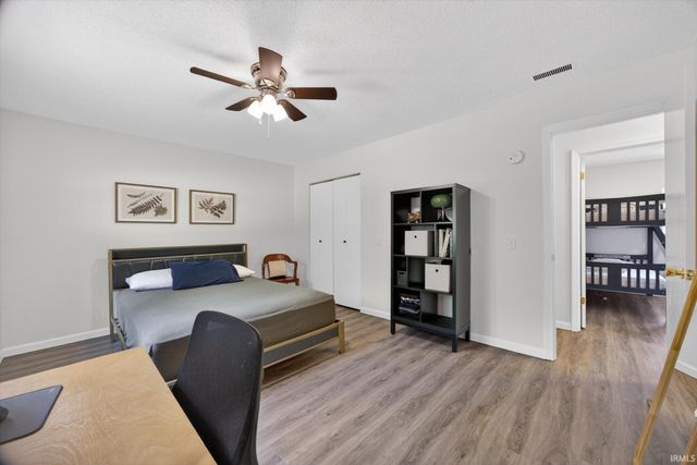 1012 W Acres Drive, Spencer, IN 47460
