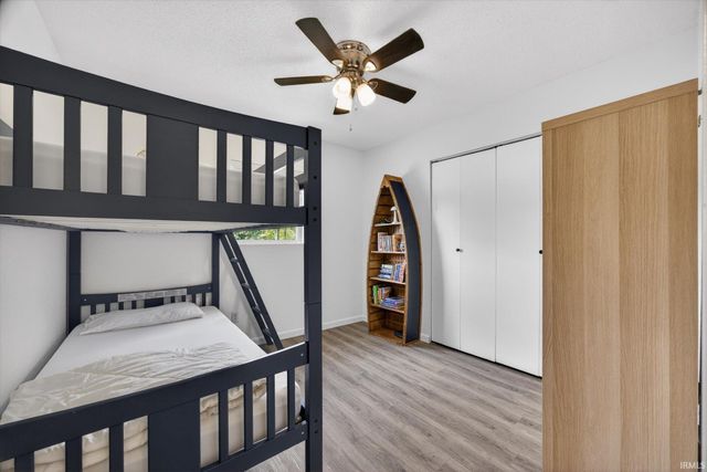 1012 W Acres Drive, Spencer, IN 47460