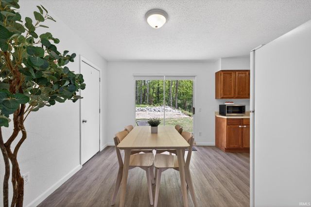 1012 W Acres Drive, Spencer, IN 47460