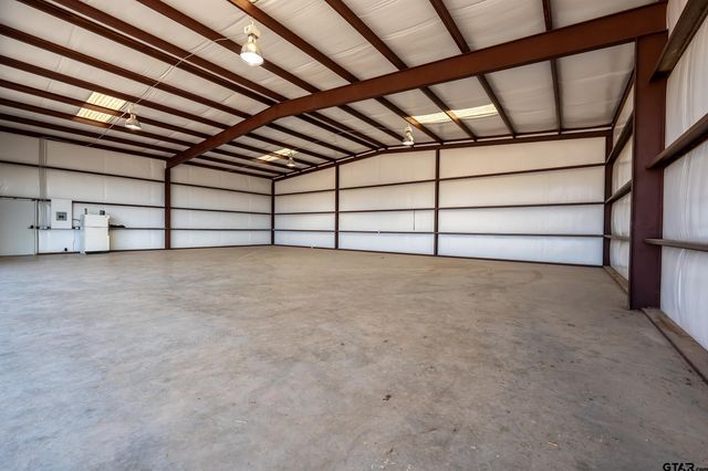 470 County Road 1812, Clifton, TX 76634