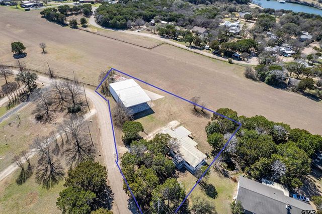 470 County Road 1812, Clifton, TX 76634