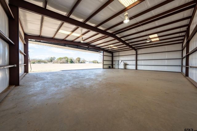 470 County Road 1812, Clifton, TX 76634