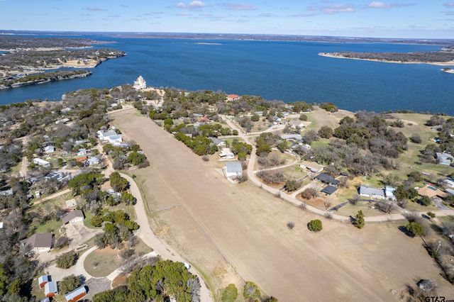 470 County Road 1812, Clifton, TX 76634