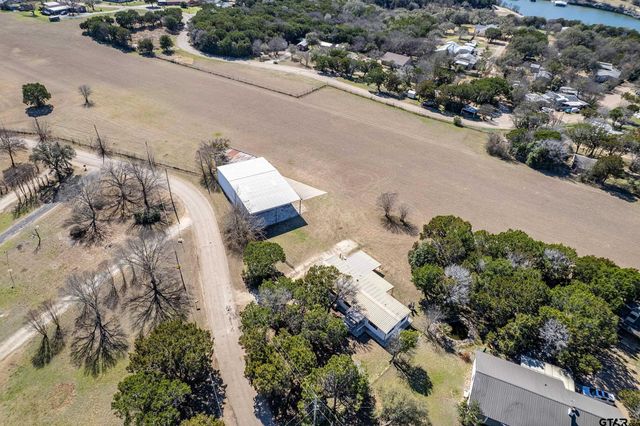 470 County Road 1812, Clifton, TX 76634