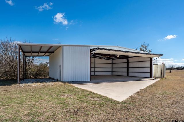 470 County Road 1812, Clifton, TX 76634