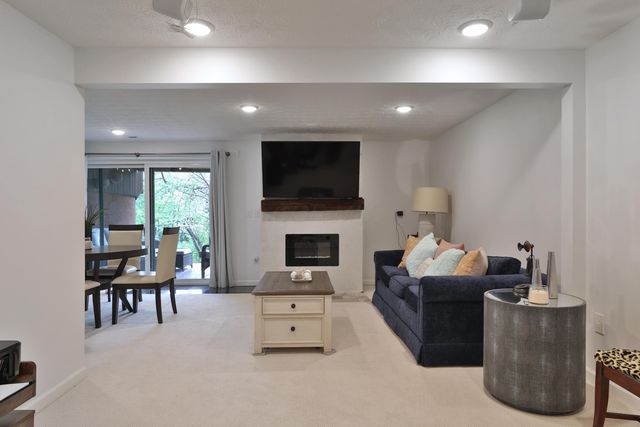 4760 Crazy Horse Lane, 3, Westerville, OH 43081