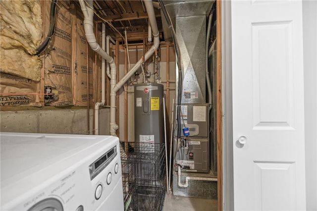 5008 University Avenue, St Joseph, MO 64503