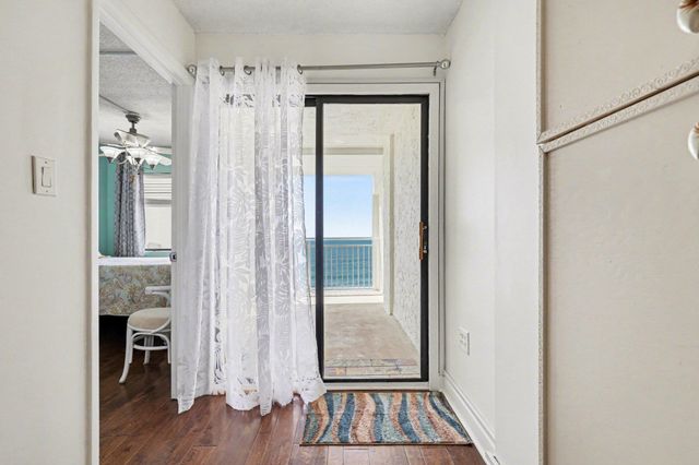 1709 S Ocean Blvd Unit 407, North Myrtle Beach, SC 29582